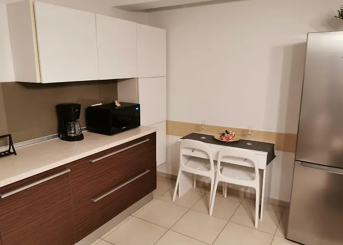 Apartament Pall's Minimal Néa Péramos